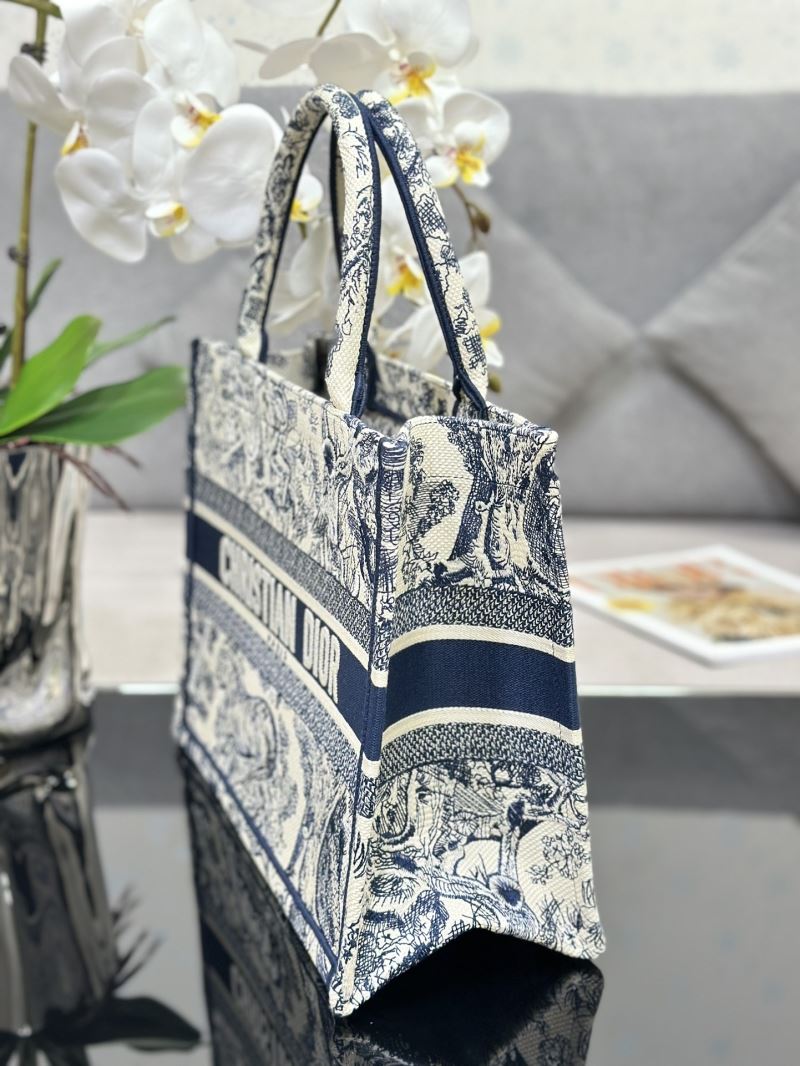 Christian Dior Shopping Bags